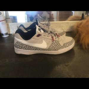 Nike P-Rod 9 elite men’s 9.5 (mildly used)